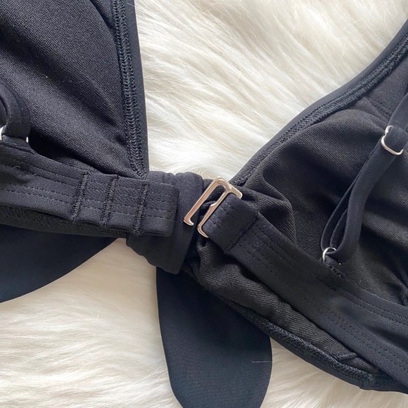 Black Scoop Bikini Top - Small (NWT) - Picture 5 of 8